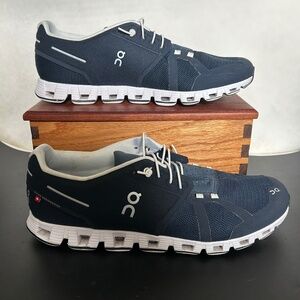 On Cloud 5 Cloud Navy/White Sneakers, Size 13M